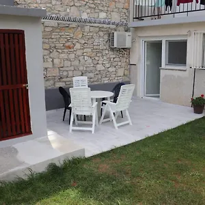 Nika Apartament
